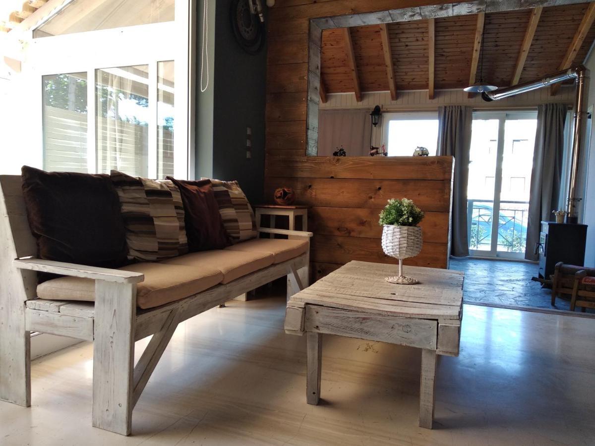 Alternative Country House 10 Minutes From Athens Airport Луца Экстерьер фото